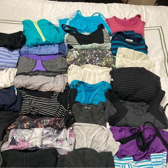 Lululemon Mystery Bundle!!! Choose Your Size!! - Picture 7 of 8